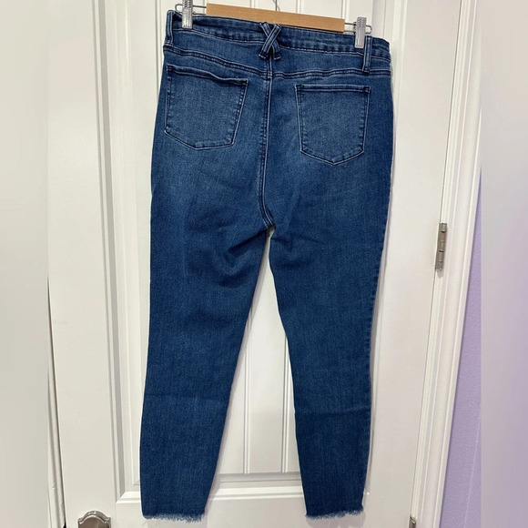 BP | Skinny Jeans in a medium blue wash | Size: 31 - Picture 5 of 6